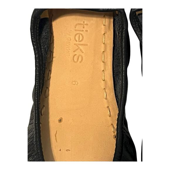TIEKS by Gavrieli Black Leather Ballet Flats Sz. 6 Foldable Designer Shoes - Picture 7 of 8